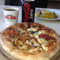 Photo taken at Papa John&amp;#39;s Pizza by Core A. on 11/18/2012