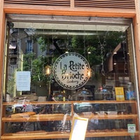 Photo taken at La Petite Brioche Bakery by Elif on 6/1/2022