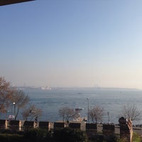 Das Foto wurde bei Armada Sultanahmet Hotel von A ☀. am 12/19/2014 aufgenommen