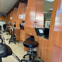 Lee's Hair Salon & Skin Care - Salon / Barbershop