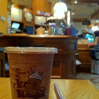 Photo taken at The Coffee Bean &amp;amp; Tea Leaf by Mk P. on 3/29/2013