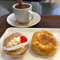 Photo taken at Dong Po Colonial Cafe | 東坡茶室 by Alan T. on 3/24/2019