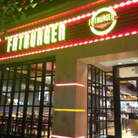Photo taken at Fatburger by Imira D. on 7/7/2013