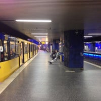 11/1/2016 tarihinde Dmitriy K.ziyaretçi tarafından U Essen Hauptbahnhof'de çekilen fotoğraf