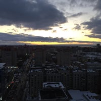 Photo taken at Манхеттен апартаменты by Vikki G. on 3/1/2016