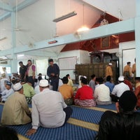 Photo taken at Masjid Abu Hurairah by Ahmad S. on 3/15/2013