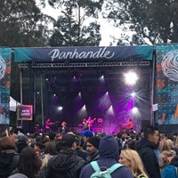Photo taken at Outside Lands Music Festival by Baris B. on 8/6/2016