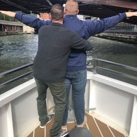10/19/2019にBNickがOdyssey Cruisesで撮った写真