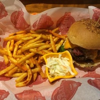 Photo taken at Mickey&amp;#39;s Burger by Osman Ü. on 4/25/2015