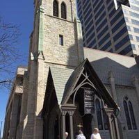 Photo taken at Christ Church Episcopal Cathedral by Naish on 4/5/2015