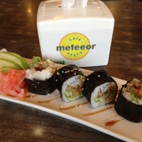 Photo prise au Meteeor Cafe &amp; Resto par yonaajeng le10/19/2012