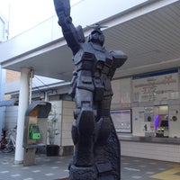 Photo taken at Gundam monument statue &amp;quot;From the Earth&amp;quot; by なかけん。 on 12/19/2021