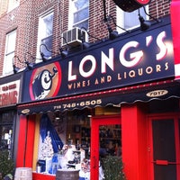 Photo taken at Long&amp;#39;s Wines and Liquors by Heather H. on 7/18/2014