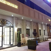 Foto tirada no(a) The Mansion Lounge por Mo3ath em 8/13/2016