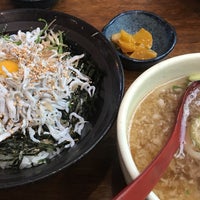 Photo taken at 里のうどん by kapuco on 9/7/2018