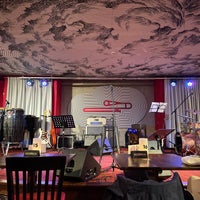 รูปภาพถ่ายที่ Vertigo Jazz Club &amp;amp; Restaurant โดย Renáta Eszter H. เมื่อ 10/21/2021
