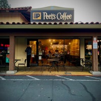 Photo taken at Peet&amp;#39;s Coffee &amp;amp; Tea by Poria A. on 12/11/2021