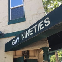 Photo taken at Gay Nineties Pizza Co. by Poria A. on 7/9/2018