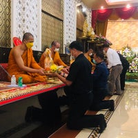 Photo taken at Wat Khema Pirataram by 💋 De.La.Rita 💋 on 8/20/2022