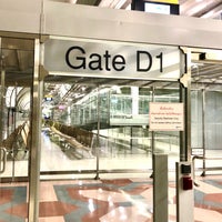 Photo taken at Gate D1 by 💋 De.La.Rita 💋 on 12/1/2022