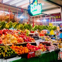 Photo taken at Thanommit Market by 💋 De.La.Rita 💋 on 9/25/2022