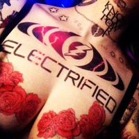 รูปภาพถ่ายที่ Electrified (Monthly Club Night) โดย Electrified Perth เมื่อ 6/29/2013