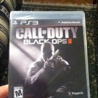 Photo taken at GameStop by Jay D. on 11/13/2012