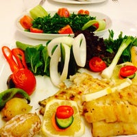 Foto diambil di Saki Restaurant oleh Kadir ÖZHAN pada 5/8/2014