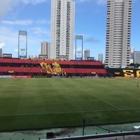 Снимок сделан в Estádio Adelmar da Costa Carvalho (Ilha do Retiro) пользователем Bruno M. 2/10/2019