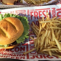 Photo taken at Smashburger by EArchitect on 1/7/2015