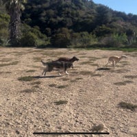 Photo taken at Laurel Canyon Dog Park by Lindsey R. on 10/6/2023