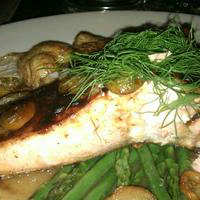 Photo taken at Wilmette Chop House by Daria M. on 3/9/2014