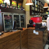 Photo taken at Restaurante Bancário by Eduardo F. on 6/28/2016