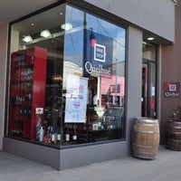 Das Foto wurde bei Quelhue Wine Shop von Juan Pablo O. am 8/30/2022 aufgenommen