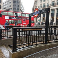 Photo taken at Monument London Underground Station by Charles R. on 11/8/2023