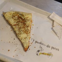 Photo taken at O Pedaço da Pizza by Charles R. on 11/17/2019
