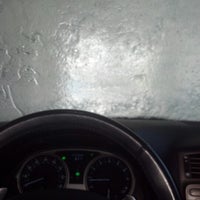 รูปภาพถ่ายที่ Love My Car Carwash โดย Jennifer L. เมื่อ 10/13/2012