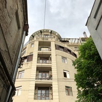 Photo taken at Chovelidze (Belinski) Street | ჭოველიძის (ბელინსკის) ქუჩა by Georgia P. on 5/6/2019