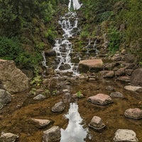 Photo taken at Wasserfall Viktoriapark by Georgia P. on 7/20/2023