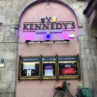 Photo taken at Kennedy&amp;#39;s Irish Bar &amp;amp; Restaurant by Chris on 5/22/2023