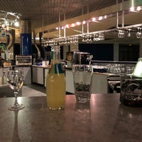 Foto scattata a Lounge Bar da Salamis il 3/4/2021
