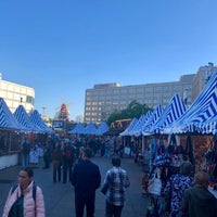 Photo taken at Oktoberfest am Alexanderplatz by AleXXX on 10/5/2018