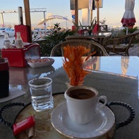 Photo taken at Cafe de&amp;#39;Mola by Çağrı on 12/2/2021
