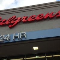 10/20/2012 tarihinde Megan H.ziyaretçi tarafından Walgreens'de çekilen fotoğraf