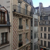 Foto tirada no(a) Hôtel Le Relais Saint Honore Paris - 3 étoiles por Milena P. em 5/5/2013