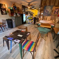 Photo taken at Mellow Yellow - coffee &amp;amp; vibes by pipitu on 9/21/2022
