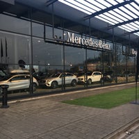 Photo taken at Mercedes-Benz Drogenbos by Kathy D. on 4/14/2018