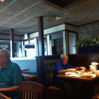 Photo taken at Red Lobster by Robert P. on 5/18/2017