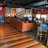 10/31/2021 tarihinde Mark O.ziyaretçi tarafından Shakey&amp;#39;s Pizza Parlor'de çekilen fotoğraf