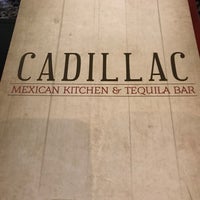 Foto tirada no(a) Cadillac Bar por Kathy H. em 3/8/2018